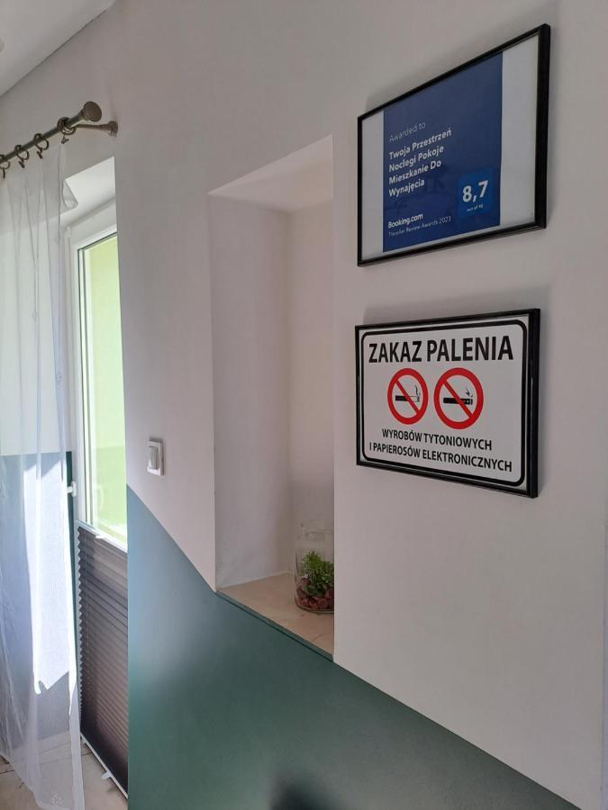 Twoja Przestrzen Noclegi Pokoje Mieszkanie Do Wynajecia โนวิซอนช์ ภายนอก รูปภาพ